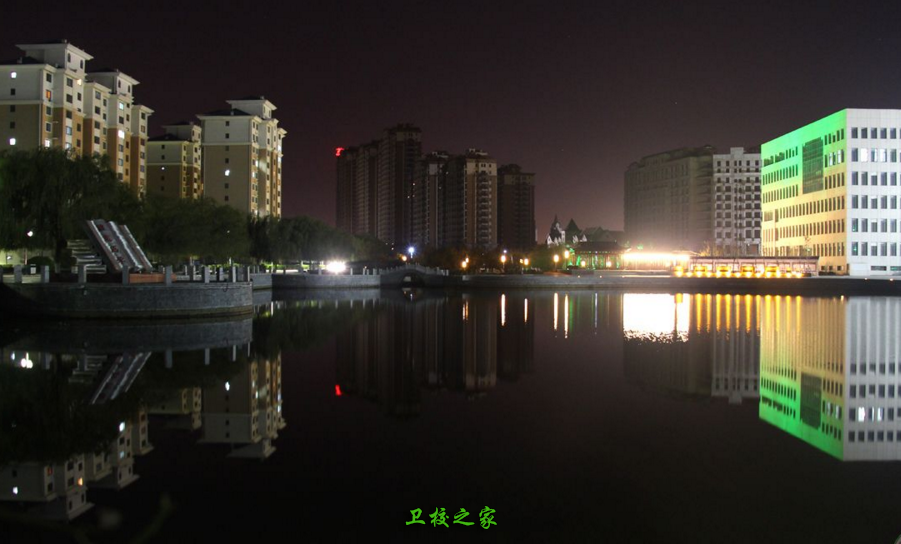 校园夜景