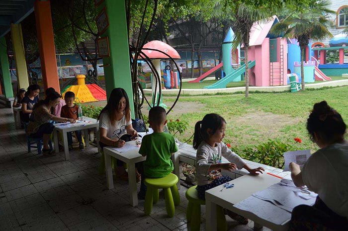 四川师范幼师学院就业高吗，四川师范幼师学院是中专吗_招生信息