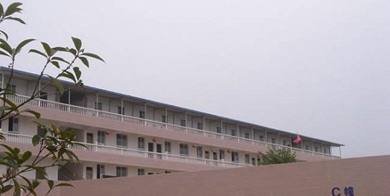 绵阳外贸电子学校的报名条件是什么学生待遇怎么样