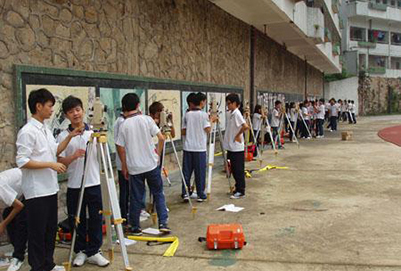 成都建筑学校