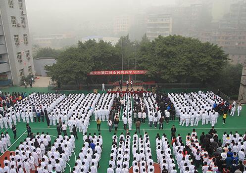 重庆市綦江职业教育中心学校环境、宿舍环境、寝室环境、图片