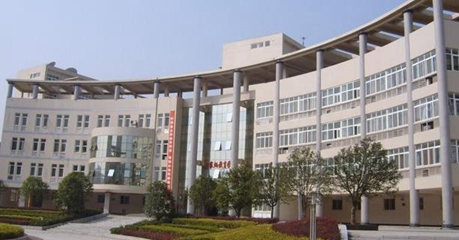 三峡联合职业大学信息科技学院