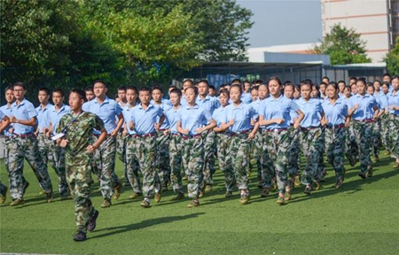 重庆航空专业学校排名