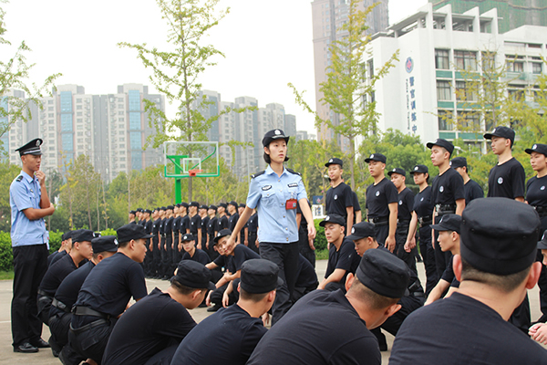 昆明市晋宁区安全管理学校警务